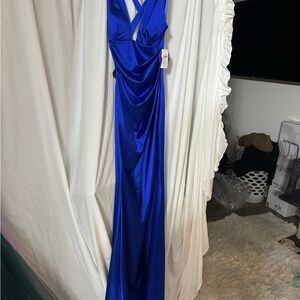 Elegant Blue Evening Gown